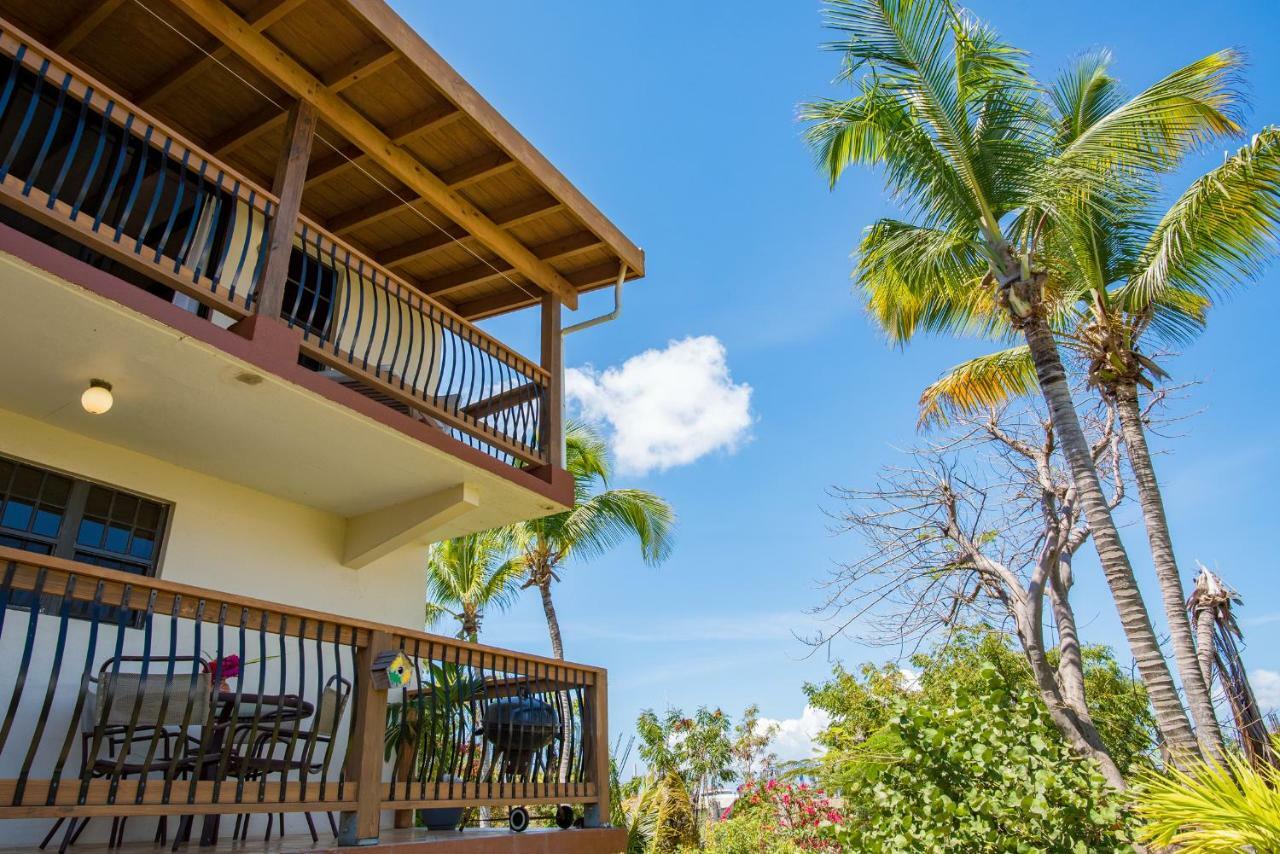 Bayview Vacation Apartments Спаниш-Таун Экстерьер фото